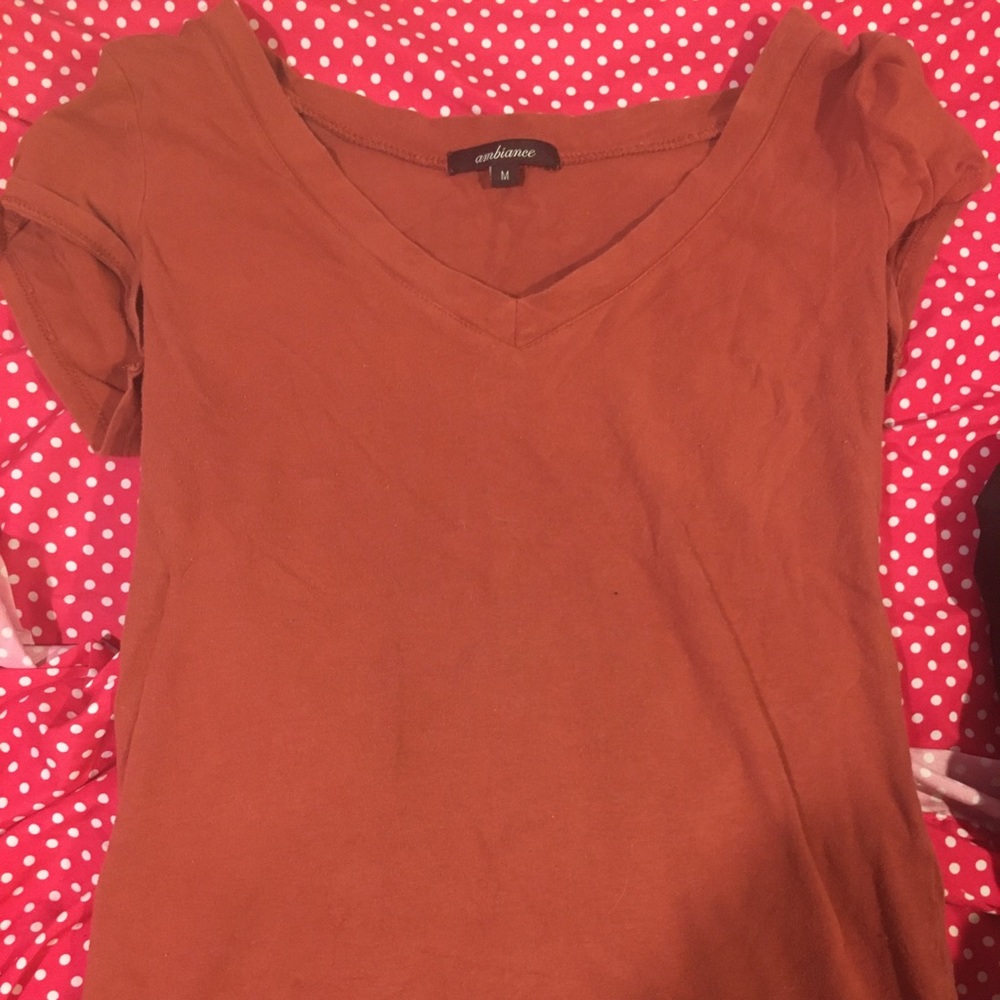 Plain women’s t shirt. Size medium